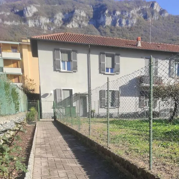 Casa Zia Luisa Lägenhet Lecco