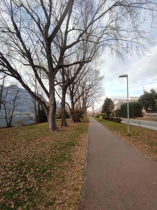 Casa Zia Luisa Lägenhet Lecco