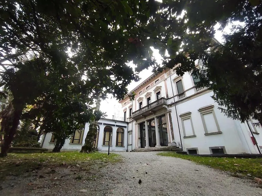 Casa Zia Luisa Lägenhet Lecco 0*,  Italien